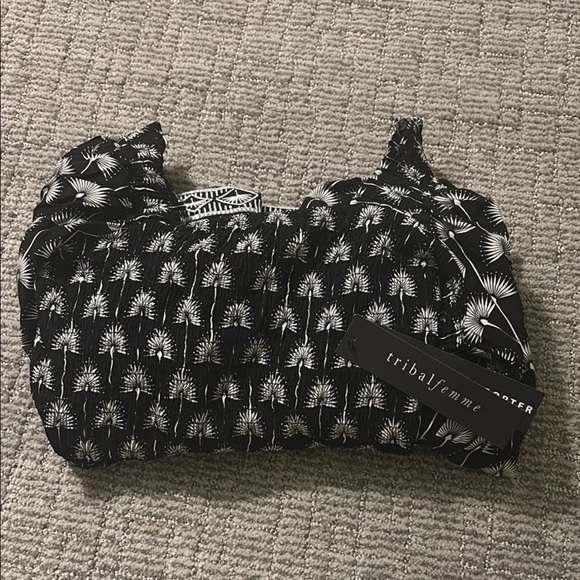 Tribal 2 Way Embroidered Dress in Black - Size XS - Picture 3 of 4